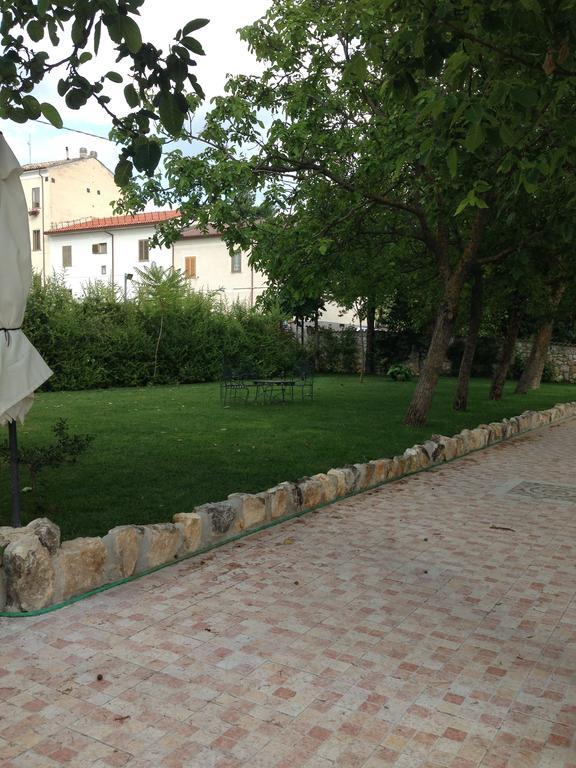 Agriturismo Capriccio Di Giove Cansano Bagian luar foto